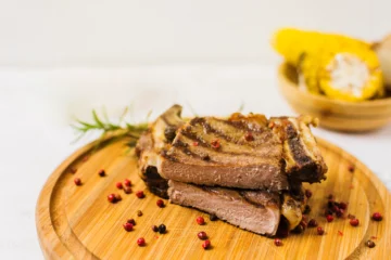 Como Fazer Bife de Fraldinha Grelhado com Molho de Mostarda